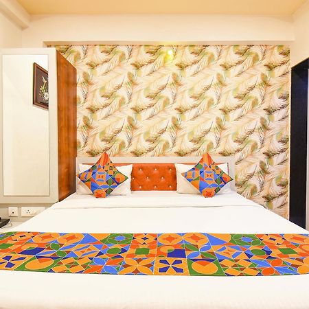 Fabhotel Prime Kharadi Residency - Nr Lohgaon Poona Buitenkant foto